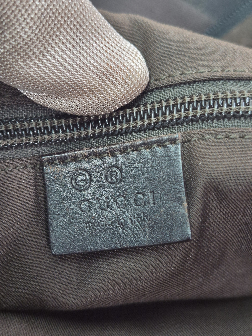 Gucci Men's Travel Duffel Bag - Picture 7 of 10